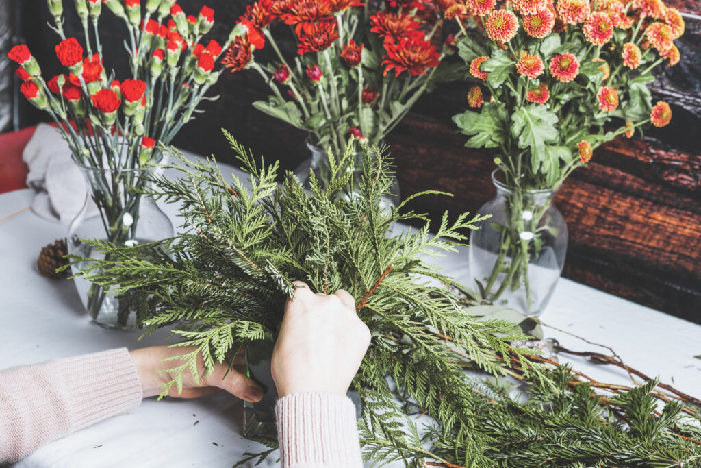 You Floral HolidayCentrepiece Dec x